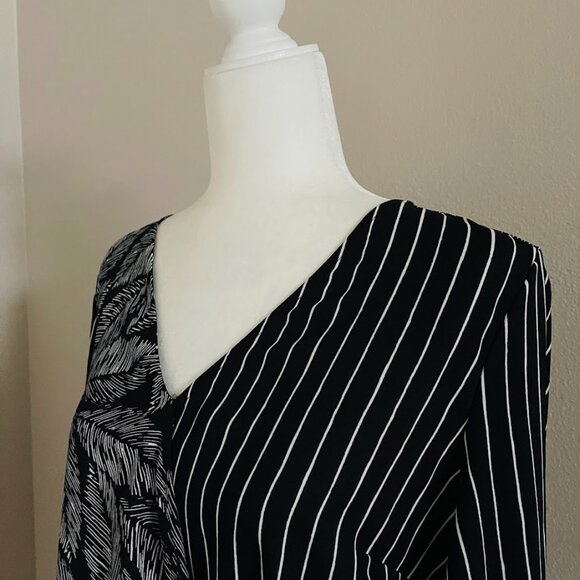 🌸 Alfani Women's Side Tie V Neck Stripe Blouse Size Medium - Picture 4 of 9